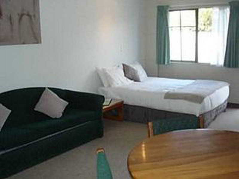 Karaka Tree Motel Taupo Dış mekan fotoğraf