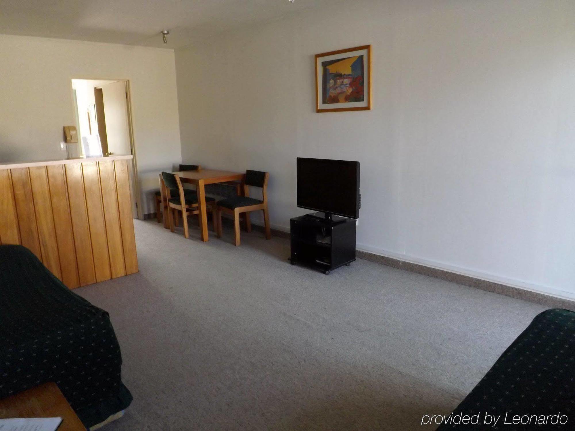 Karaka Tree Motel Taupo Dış mekan fotoğraf