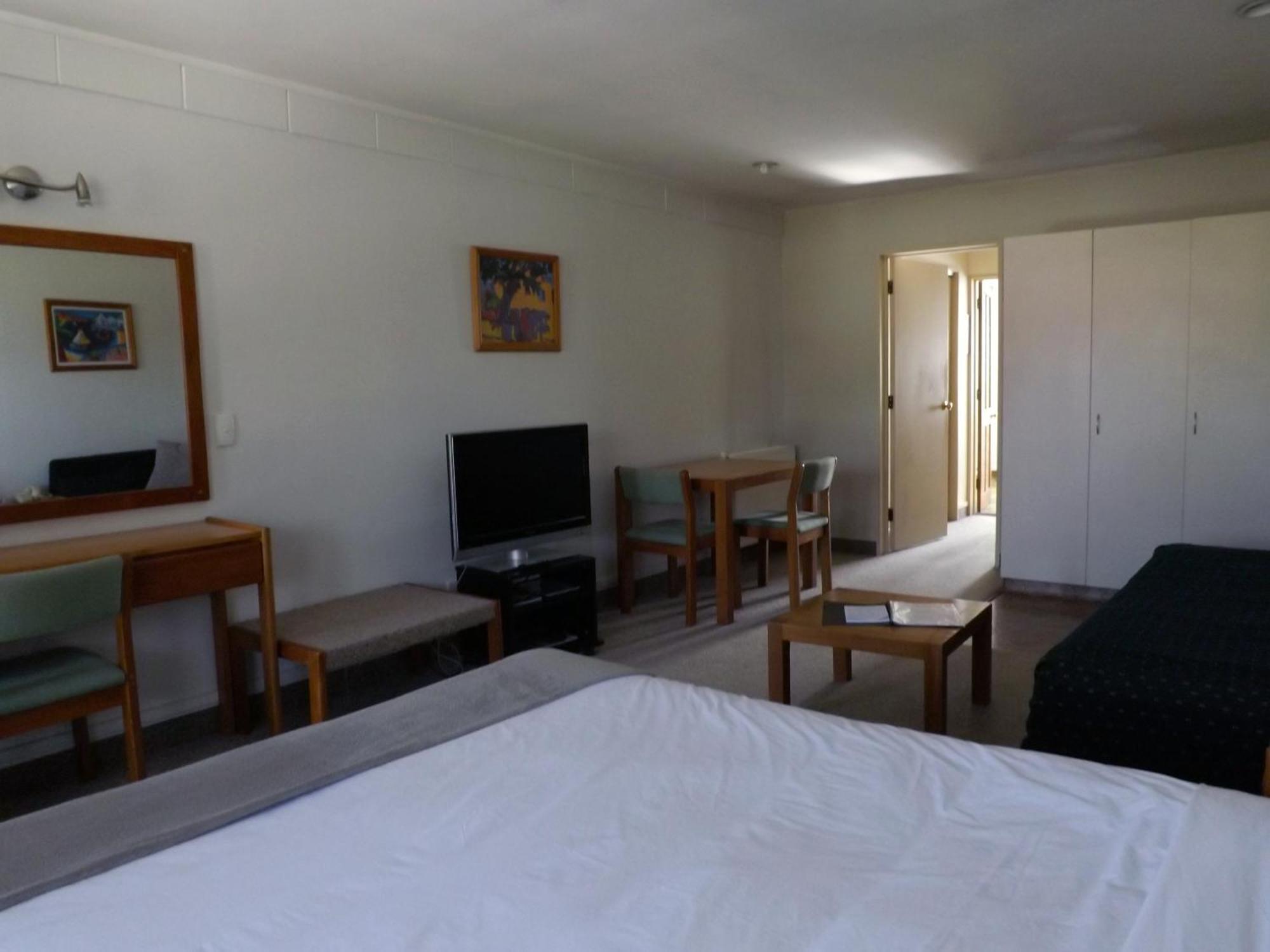 Karaka Tree Motel Taupo Dış mekan fotoğraf